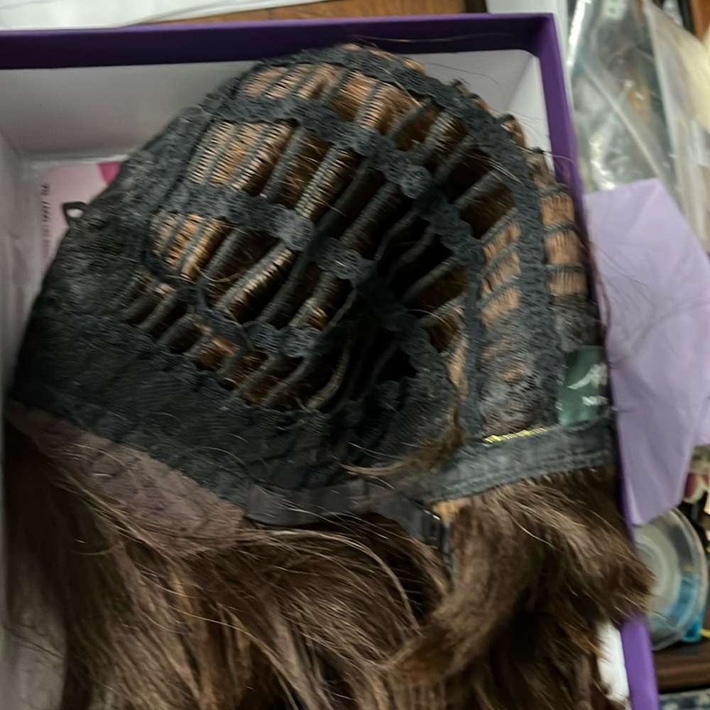 Human hair wig , brown color , lace front. - Picture 9 of 10